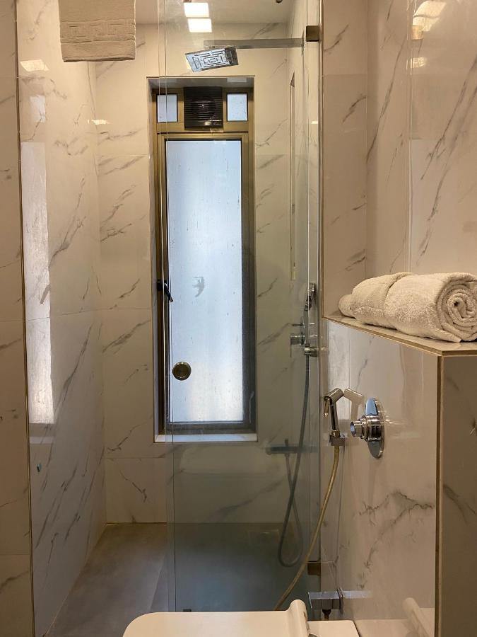 מומביי Theory9 Premium Service Apartments Khar מראה חיצוני תמונה