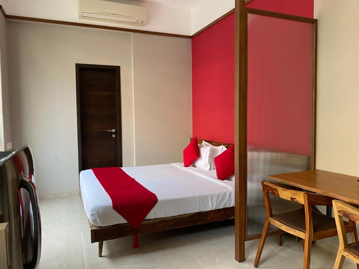 מומביי Theory9 Premium Service Apartments Khar מראה חיצוני תמונה
