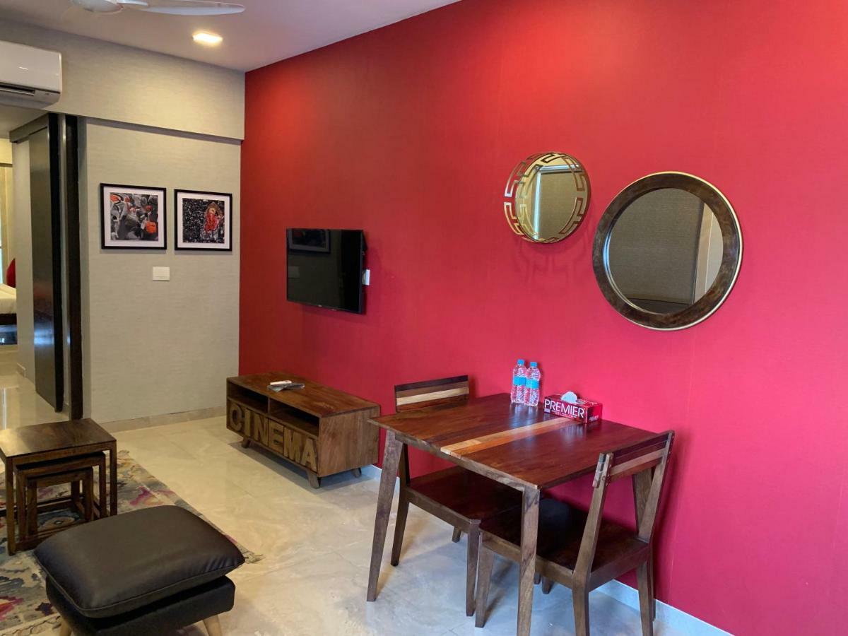 מומביי Theory9 Premium Service Apartments Khar מראה חיצוני תמונה